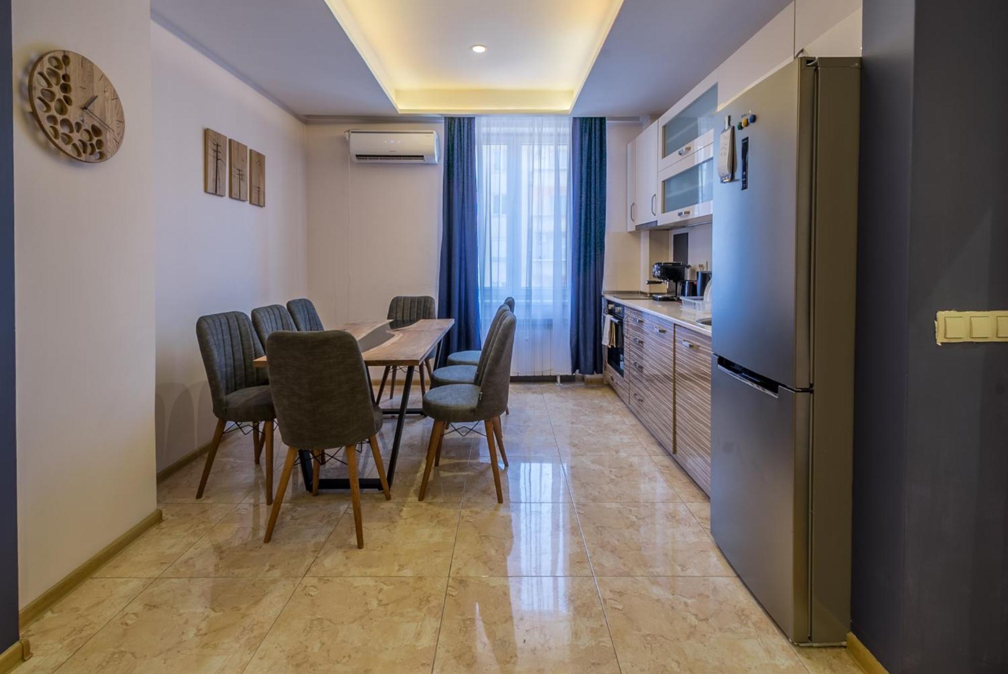 3Bdr, Top Center Retreat, City Heart, Free Parking Sofia Extérieur photo